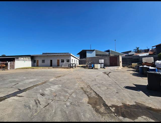 7,000M² WAREHOUSE FOR SALE IN ALBERTON NORTH